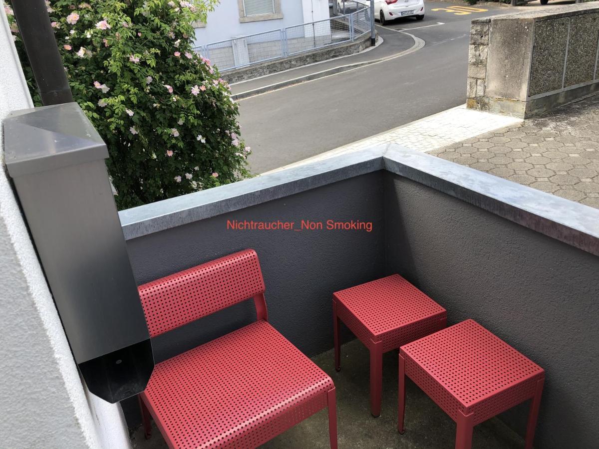 Altstadt Naehe 7 Min Fussweg Ueber Alte Maibruecke Zu Pension Mit Balkon & Garten, Ideal For Long Stay, Relocation 옥센푸르트 외부 사진