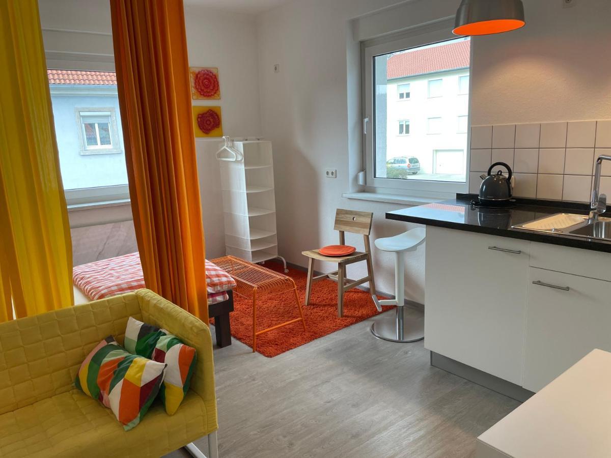 Altstadt Naehe 7 Min Fussweg Ueber Alte Maibruecke Zu Pension Mit Balkon & Garten, Ideal For Long Stay, Relocation 옥센푸르트 외부 사진