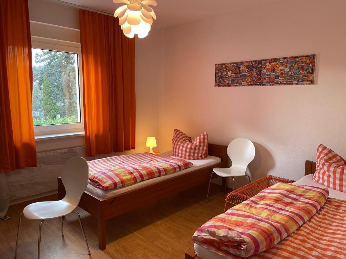 Altstadt Naehe 7 Min Fussweg Ueber Alte Maibruecke Zu Pension Mit Balkon & Garten, Ideal For Long Stay, Relocation 옥센푸르트 외부 사진