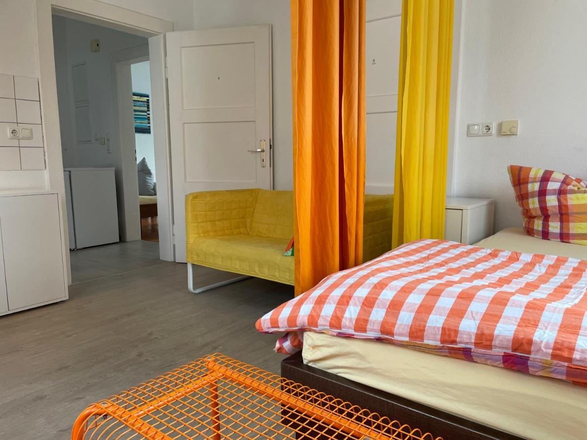 Altstadt Naehe 7 Min Fussweg Ueber Alte Maibruecke Zu Pension Mit Balkon & Garten, Ideal For Long Stay, Relocation 옥센푸르트 외부 사진